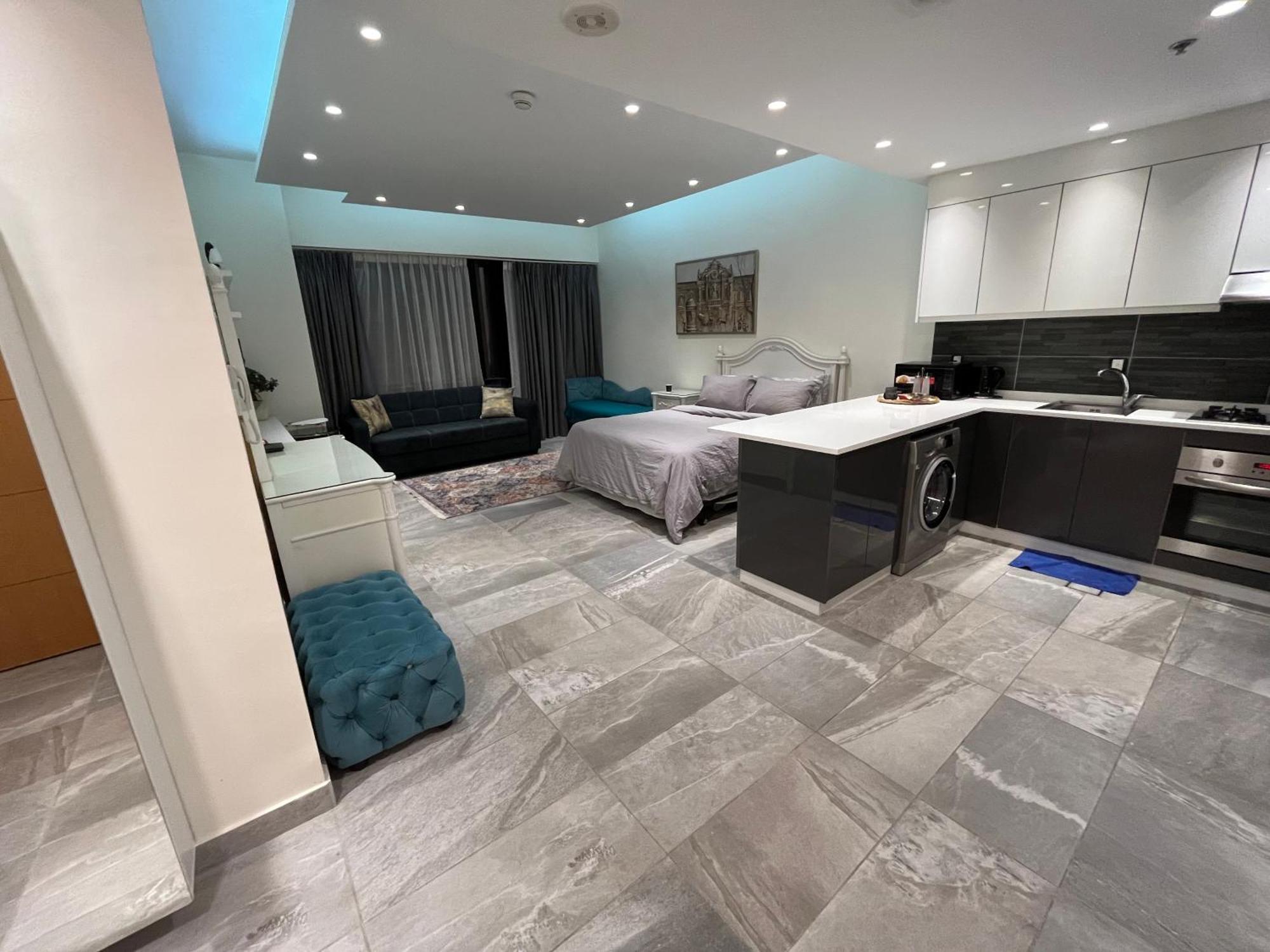 Luxury Studio Damac Tower - 1 Bedroom -Jordan Esterno foto